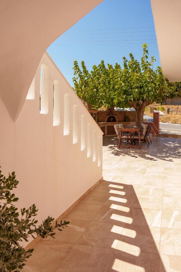 Hara'S Apartments Καστρί Εξωτερικό φωτογραφία